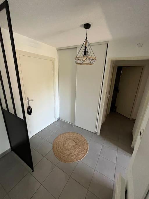 Apartament Joli Appt 45 M2 Avec Terrasse Lunel  Zewnętrze zdjęcie